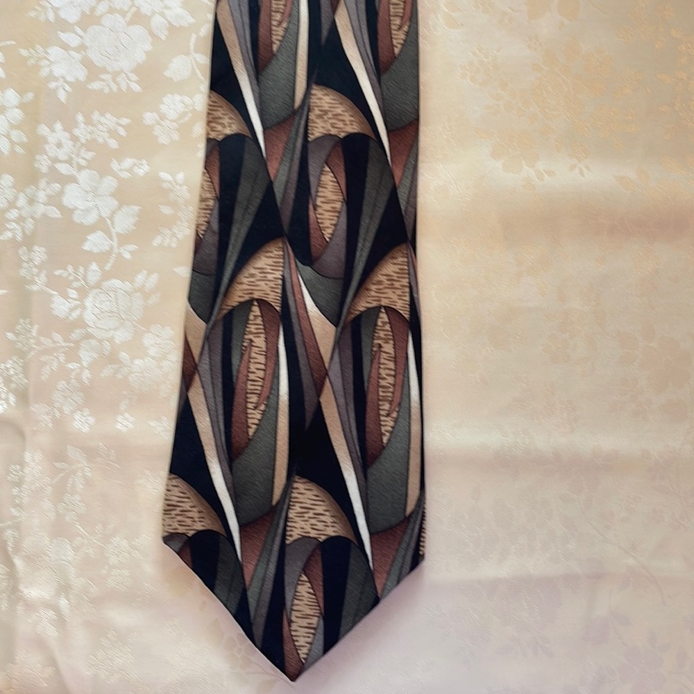 Cocktail Collection- Stonehenge LTD 100% Multi-Color Pure Silk Mens Tie